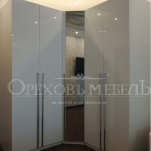 Шкаф угловой фото с зеркалом Омск