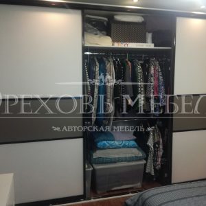 Шкаф купе со стеклом