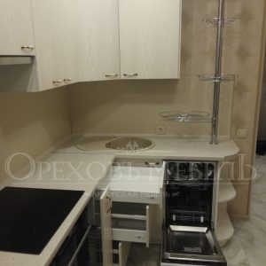 Кухня на заказ в Омске от производителя