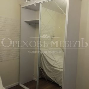 Шкаф купе с лазерной гравировкой по зеркалу